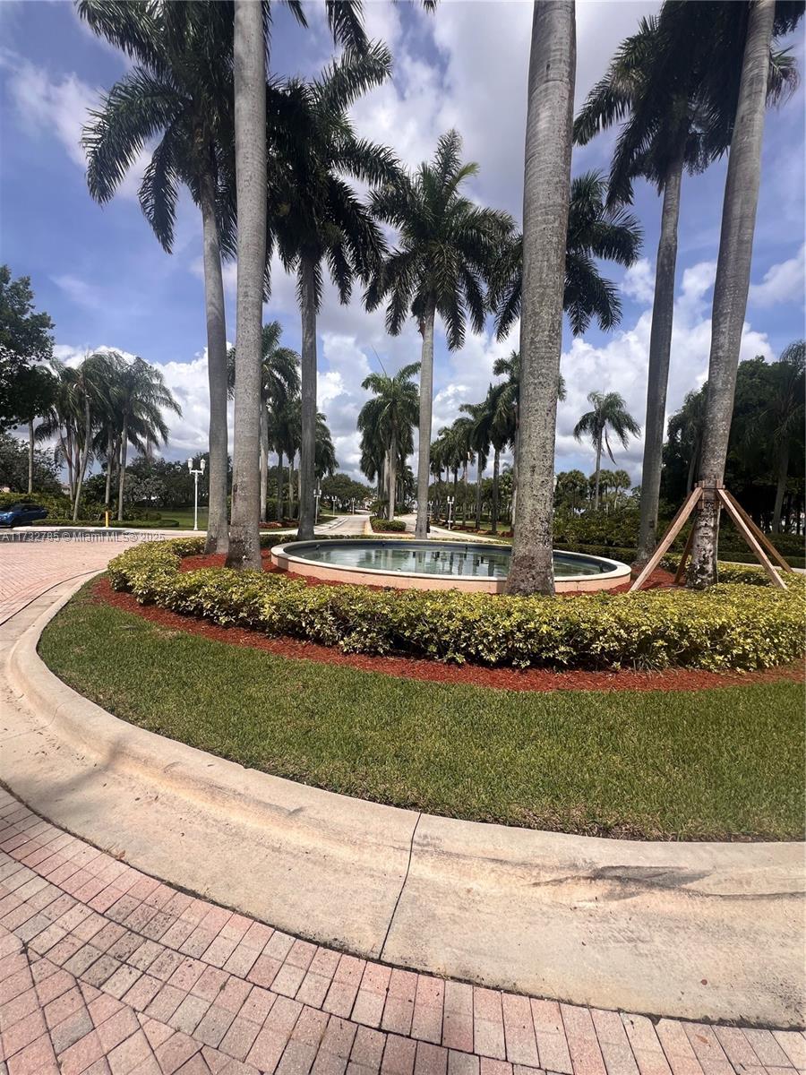 PEMBROKE ISLES - Residential Lease