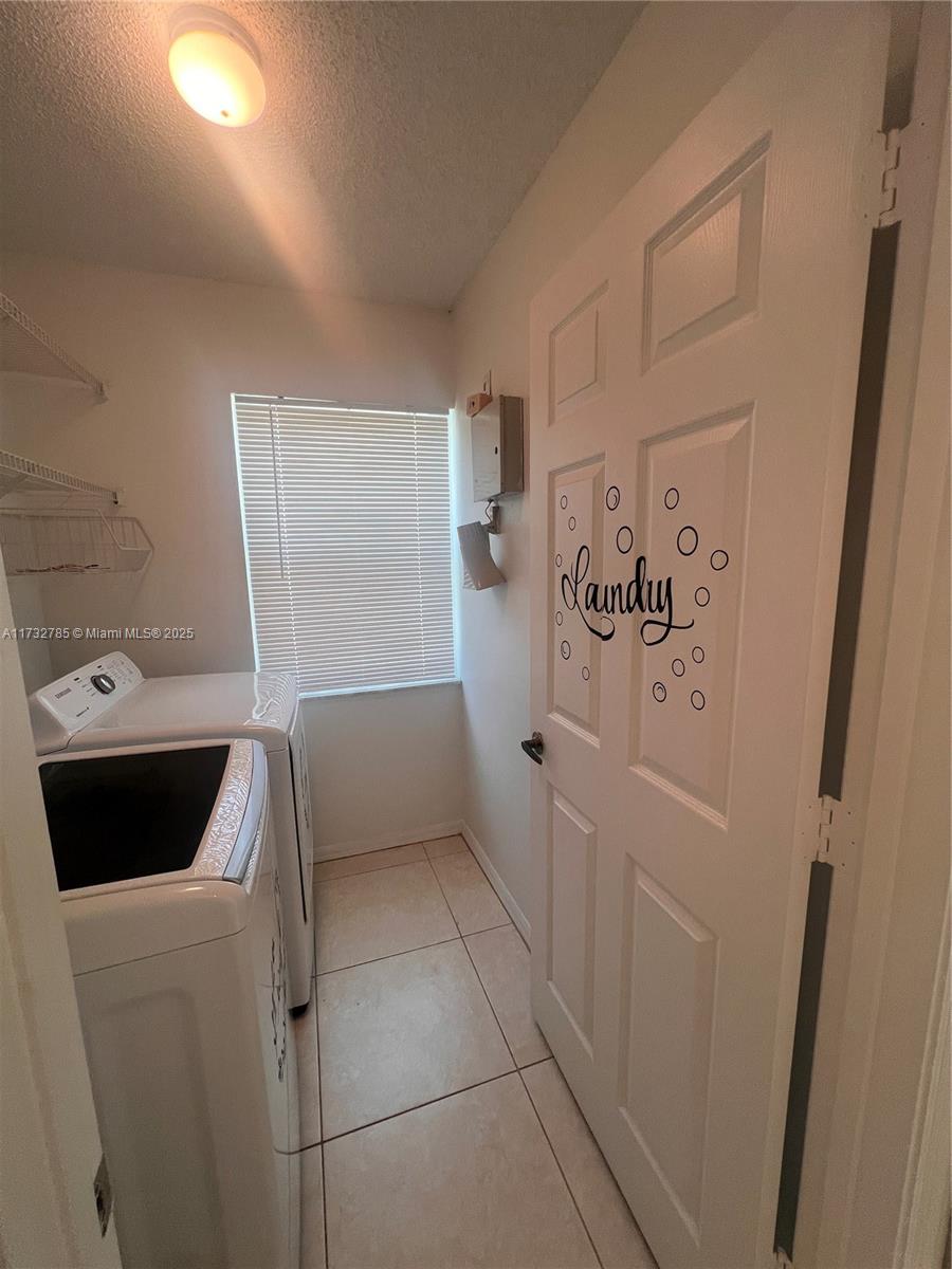 PEMBROKE ISLES - Residential Lease