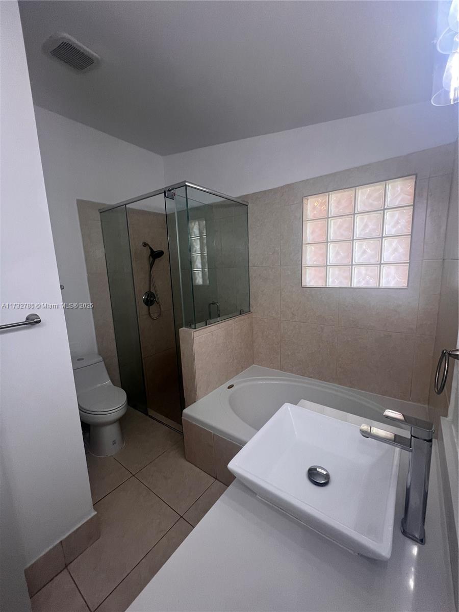 PEMBROKE ISLES - Residential Lease
