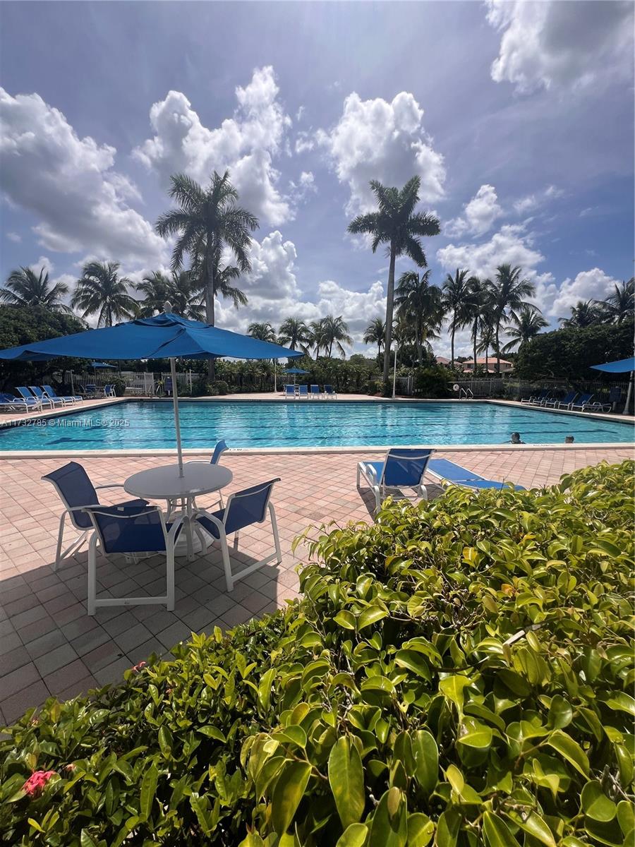 PEMBROKE ISLES - Residential Lease