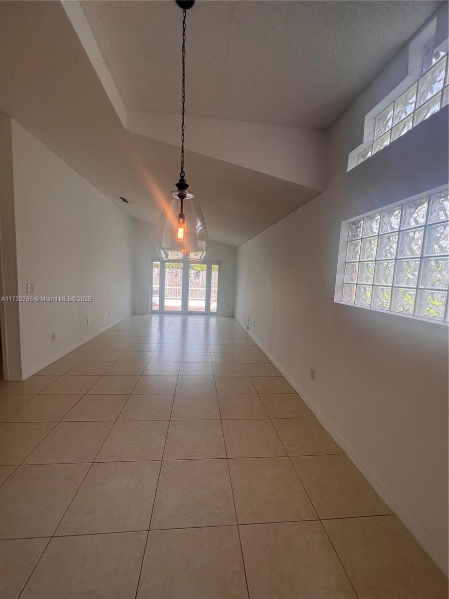 PEMBROKE ISLES - Residential Lease