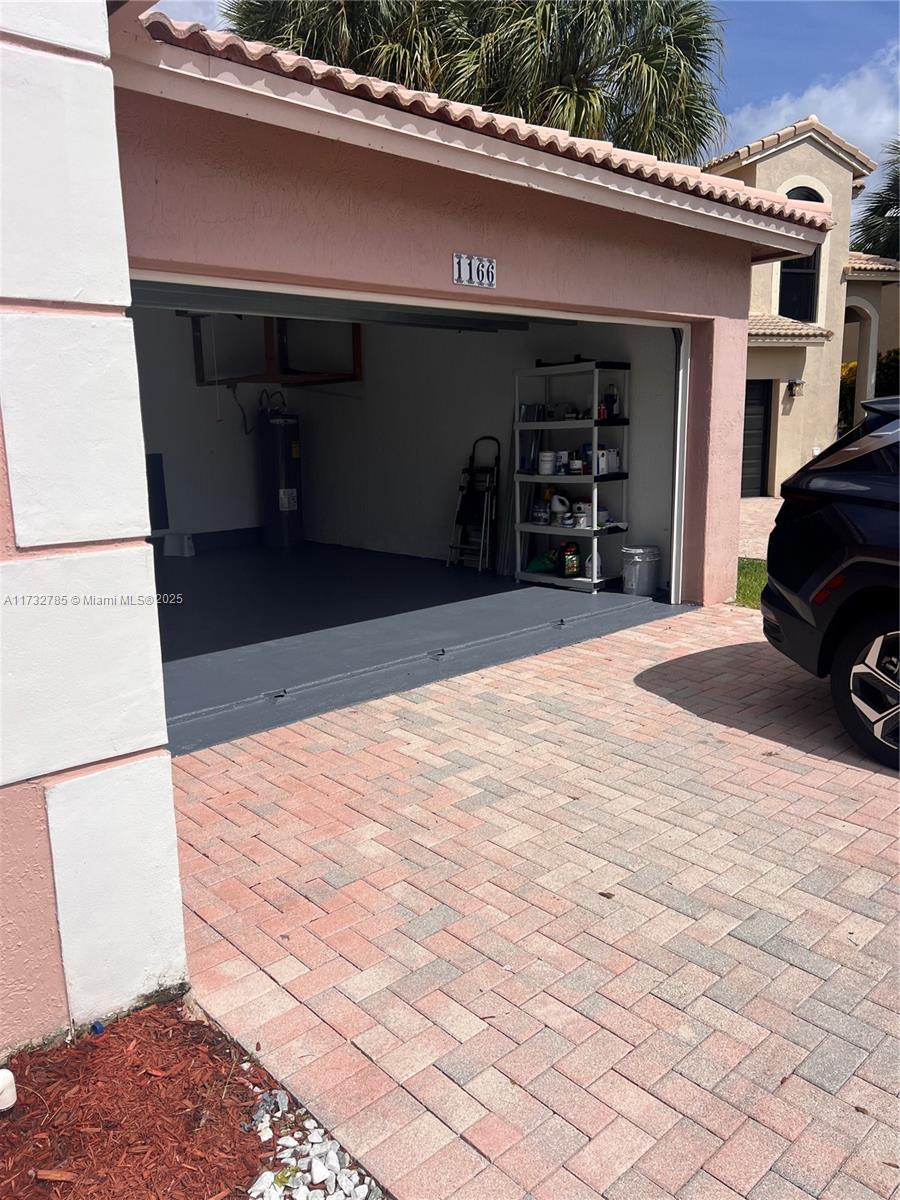 PEMBROKE ISLES - Residential Lease
