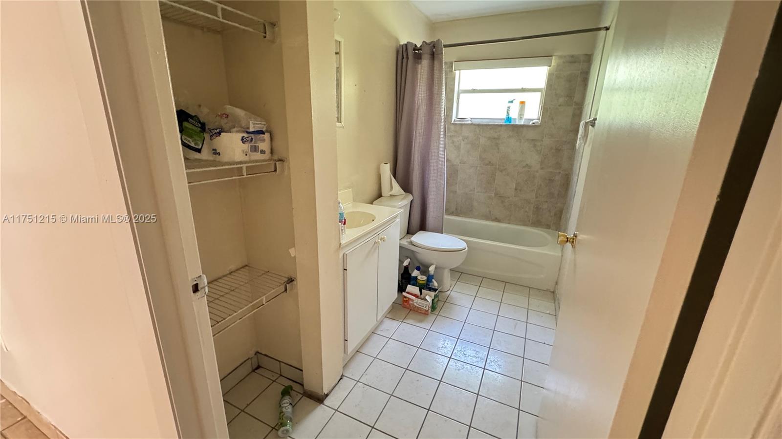 CRESTWOOD - Residential