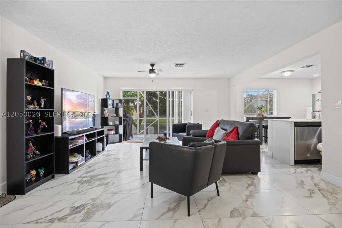FAIRWAY COVE - Residential