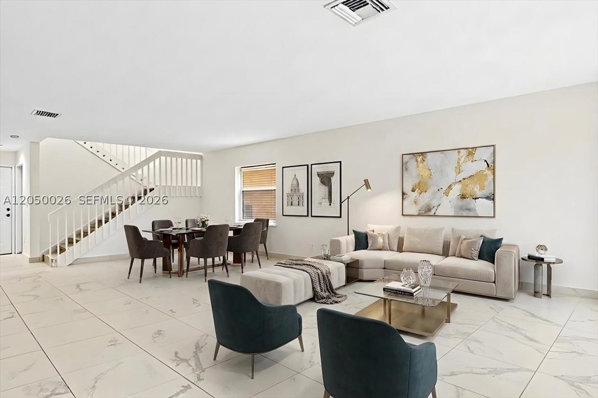FAIRWAY COVE - Residential
