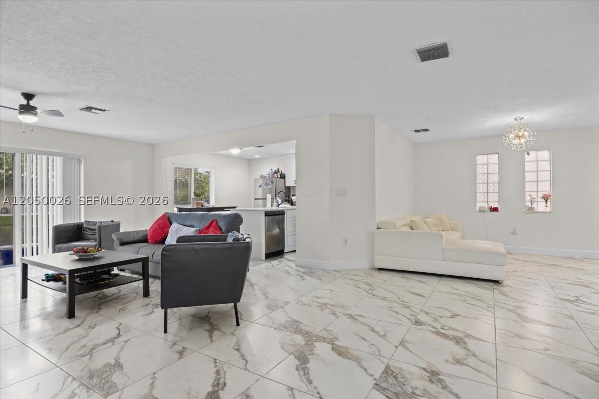 FAIRWAY COVE - Residential