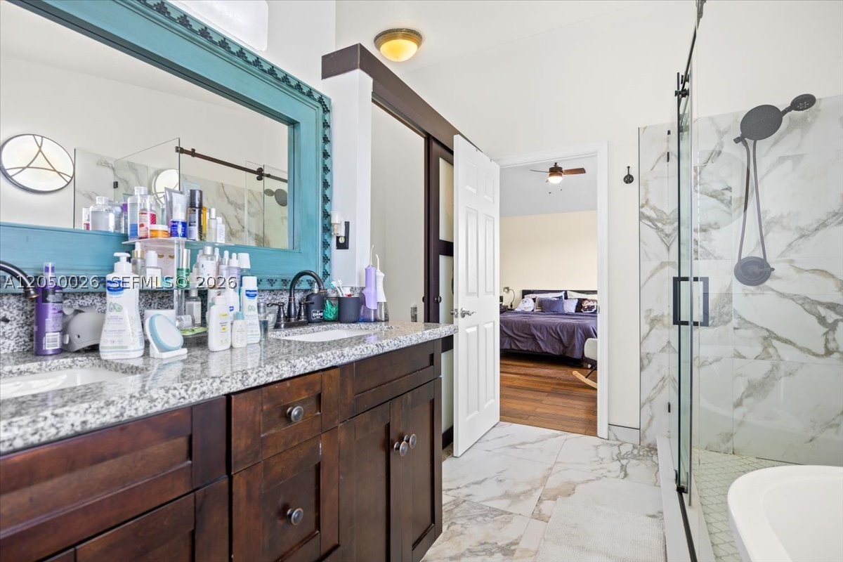FAIRWAY COVE - Residential