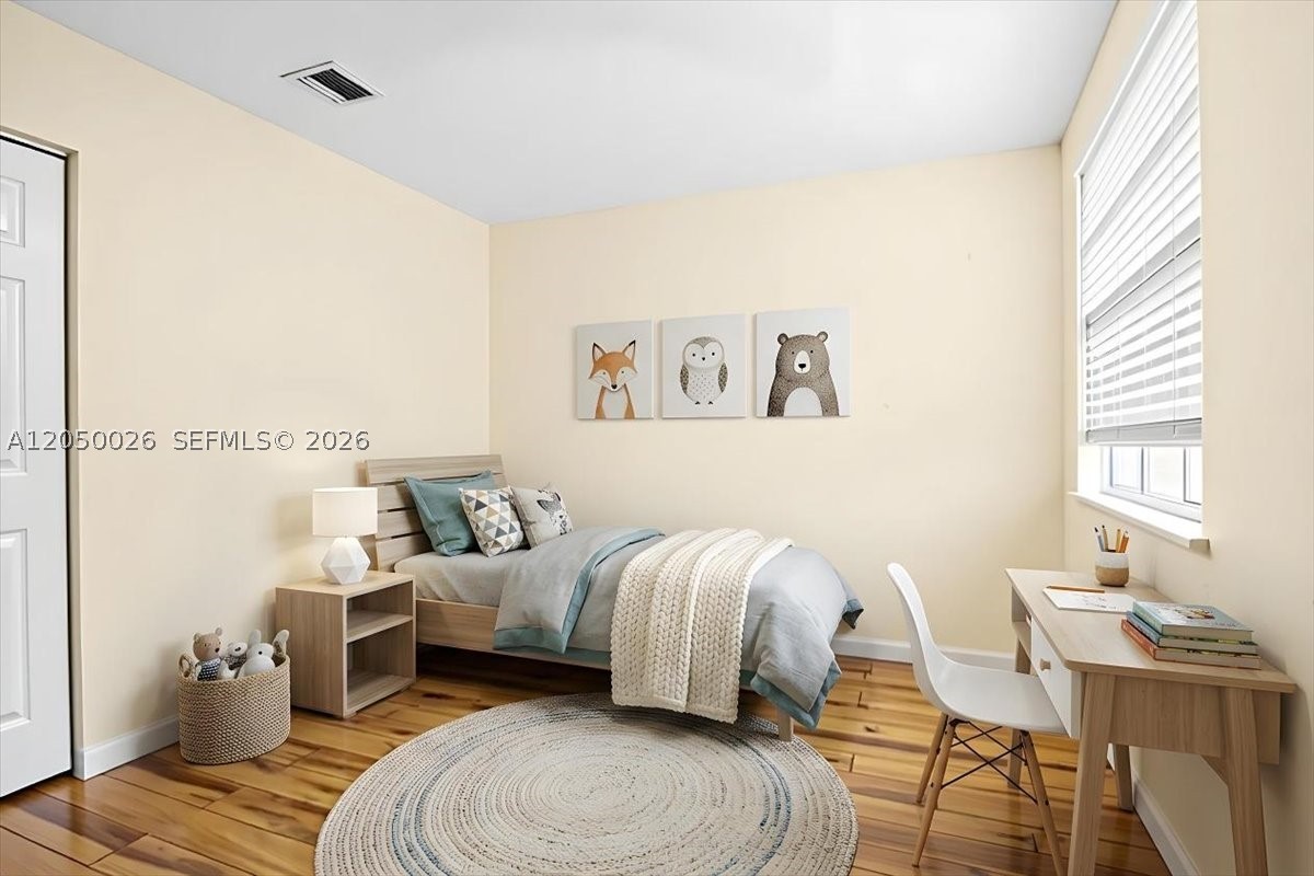 FAIRWAY COVE - Residential