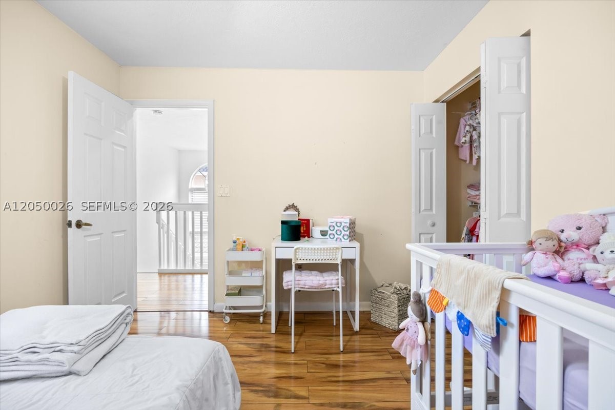 FAIRWAY COVE - Residential