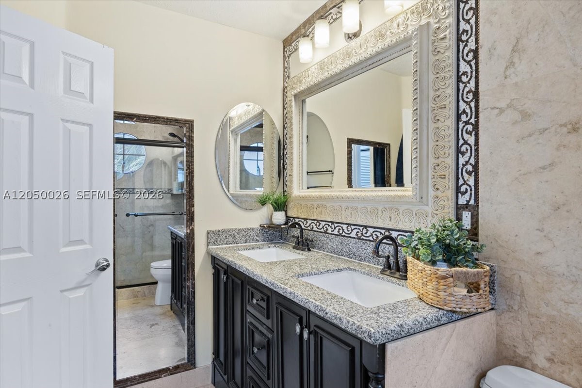 FAIRWAY COVE - Residential