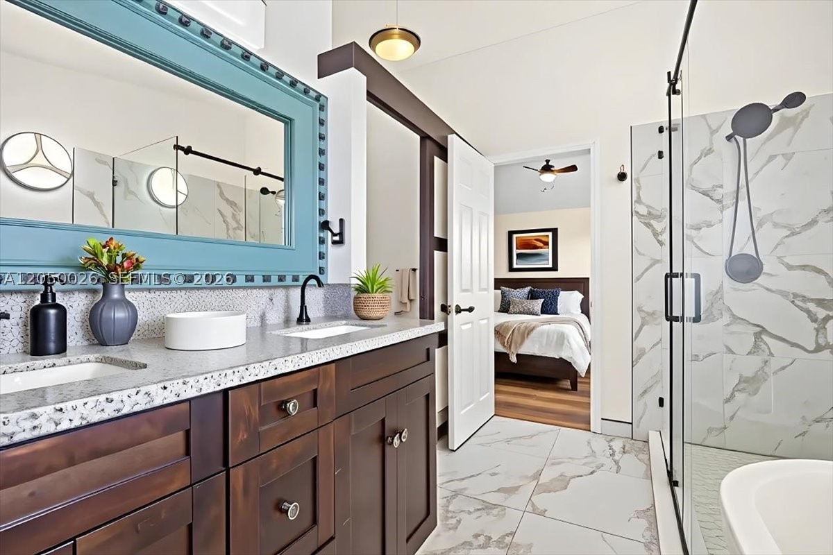 FAIRWAY COVE - Residential