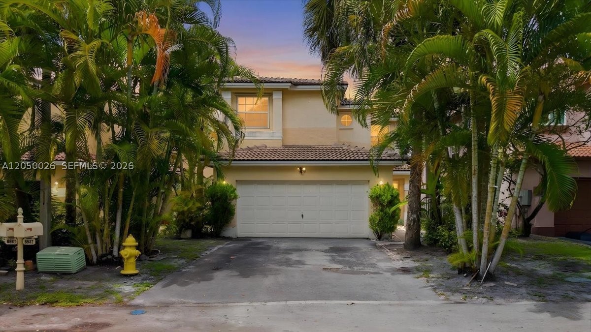 FAIRWAY COVE - Residential