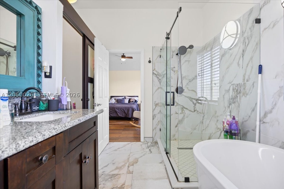 FAIRWAY COVE - Residential