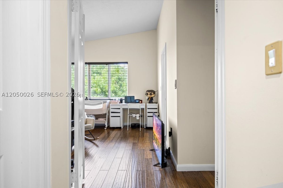FAIRWAY COVE - Residential
