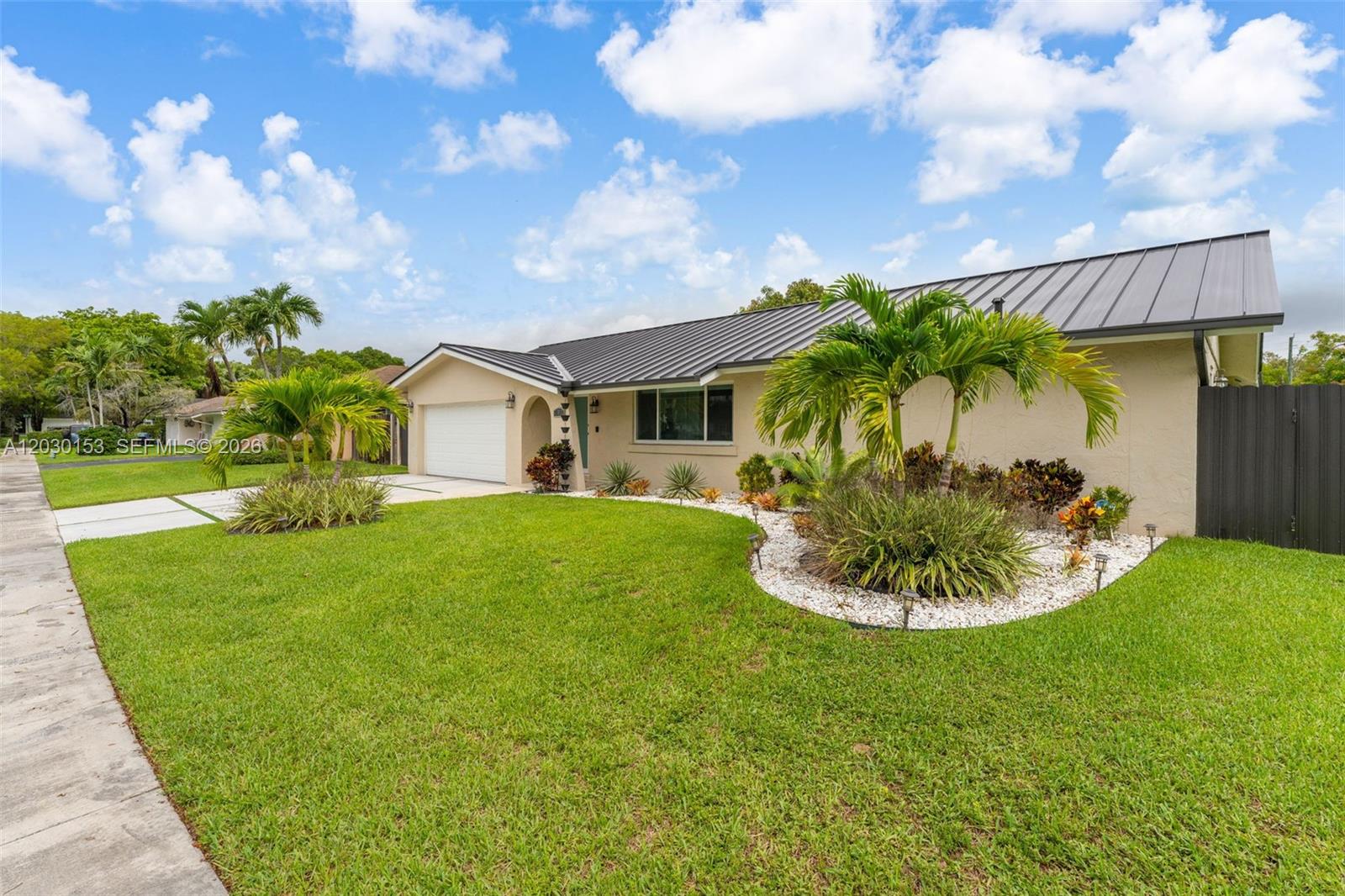 KILLIAN PINES 1ST ADDN - Residential