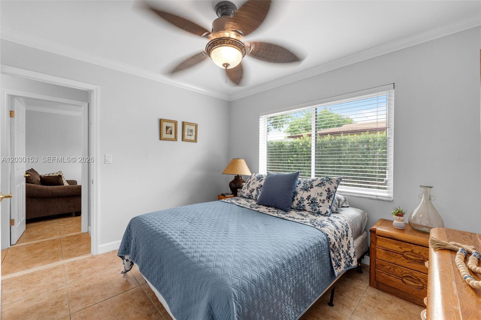KILLIAN PINES 1ST ADDN - Residential