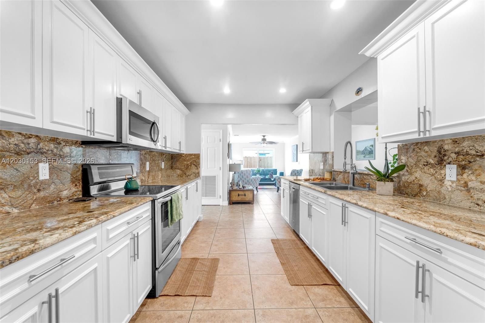 KILLIAN PINES 1ST ADDN - Residential