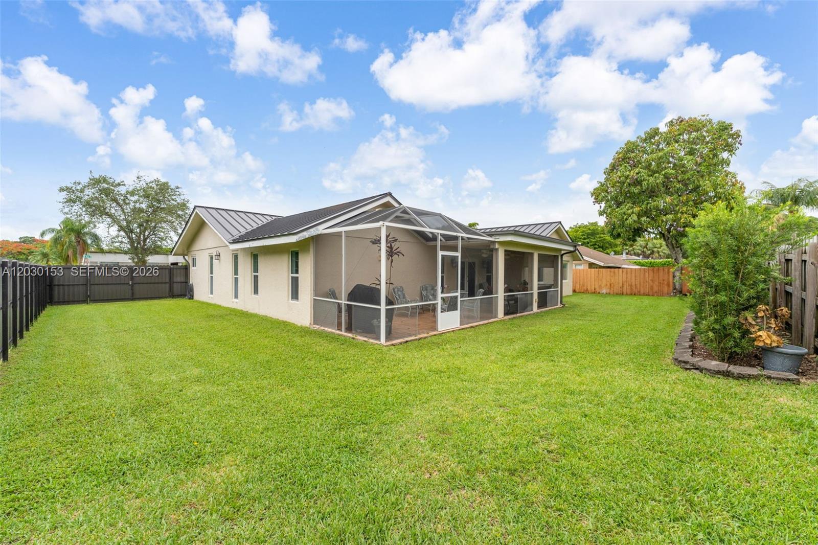 KILLIAN PINES 1ST ADDN - Residential