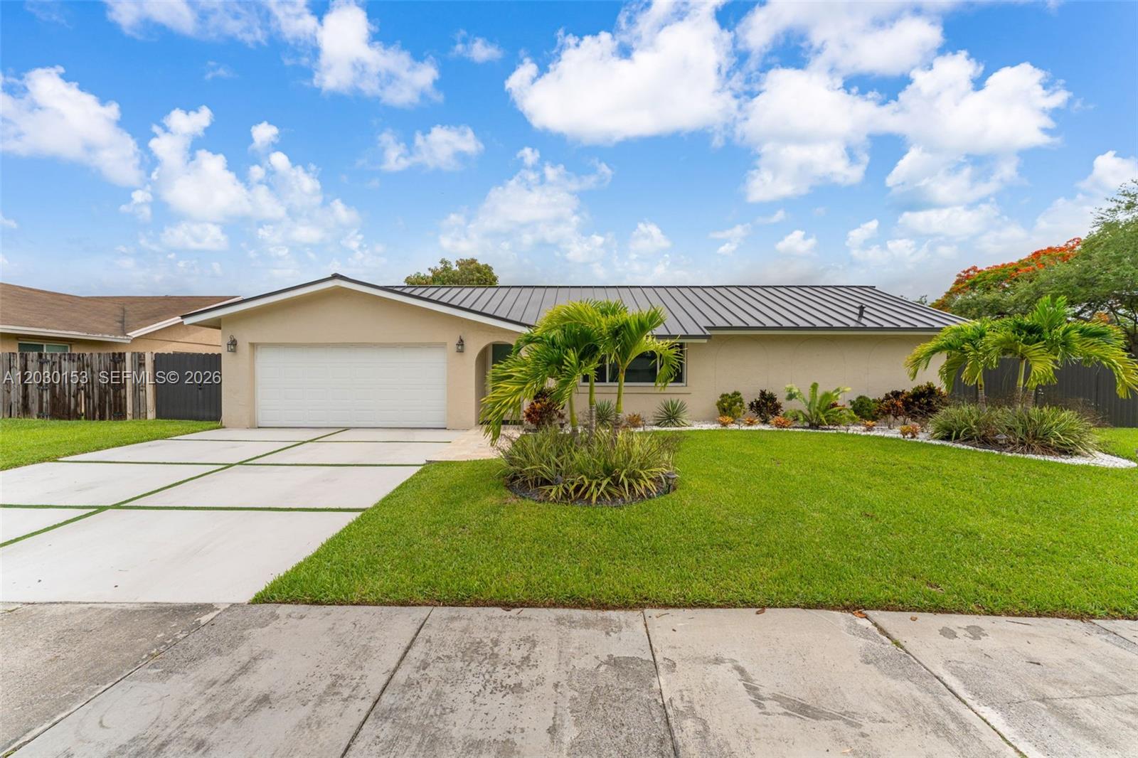 KILLIAN PINES 1ST ADDN - Residential