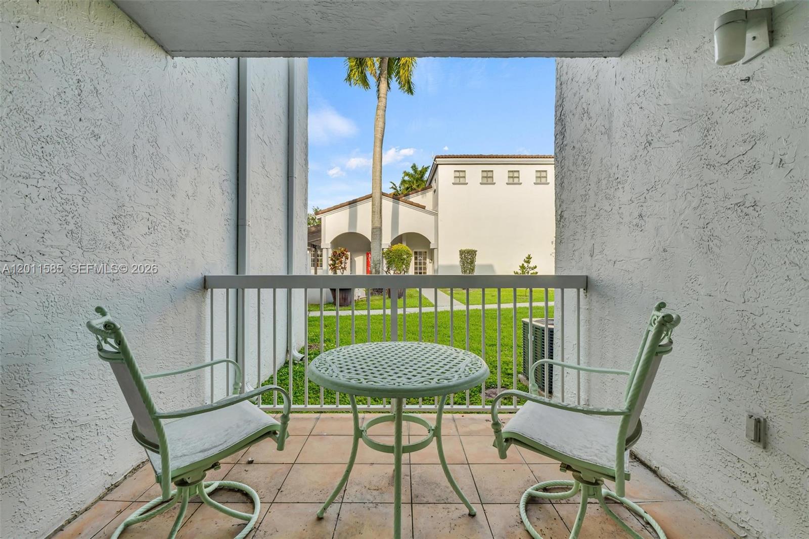THE GREENS AT DORAL CONDO - Residential