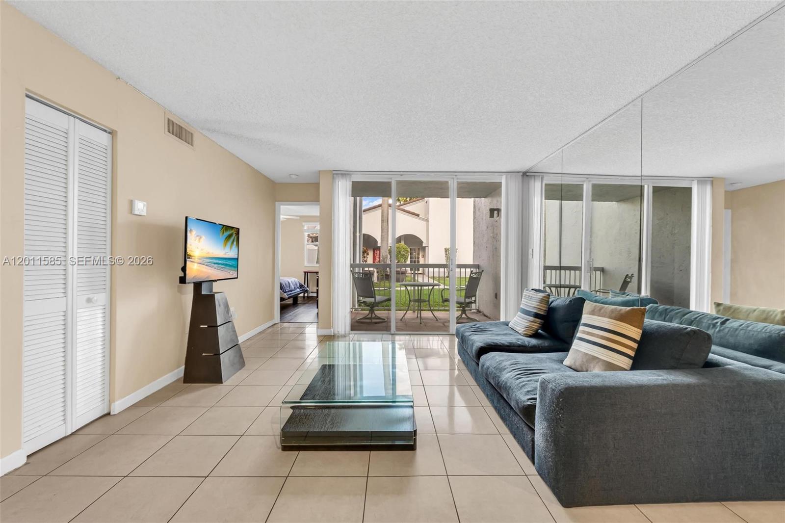 THE GREENS AT DORAL CONDO - Residential