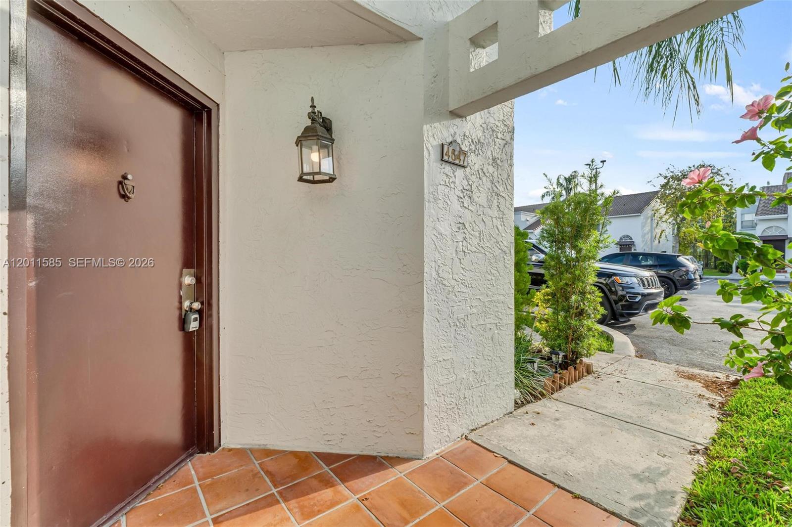 THE GREENS AT DORAL CONDO - Residential