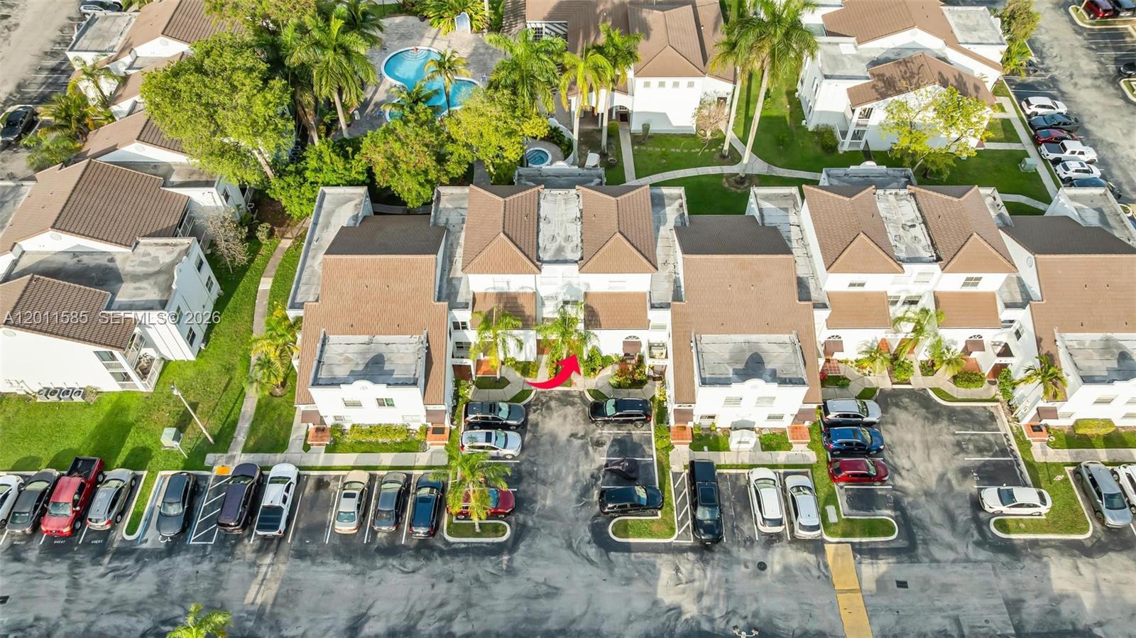 THE GREENS AT DORAL CONDO - Residential