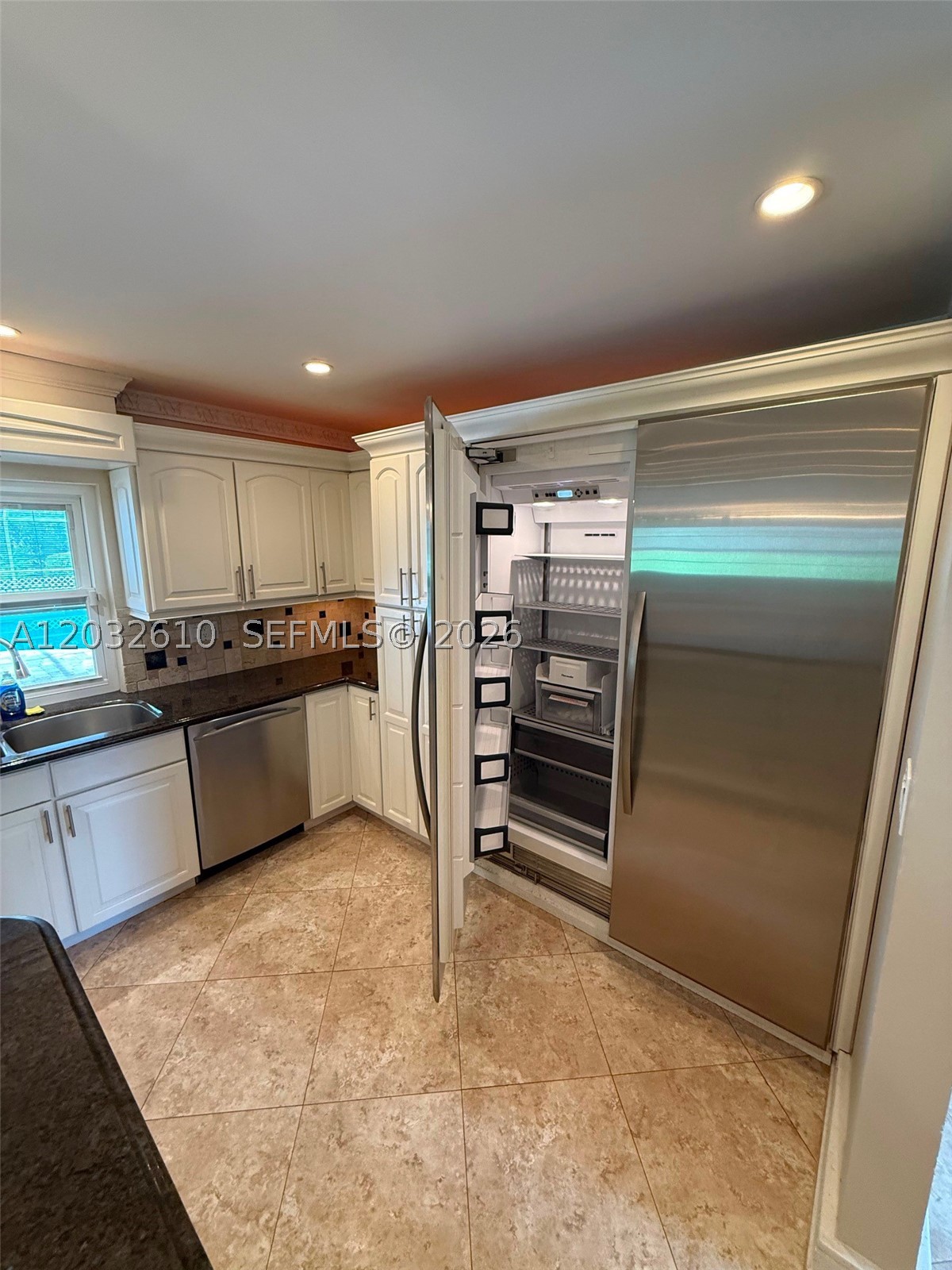FLA FRUIT LANDS CO SUB NO - Residential Lease
