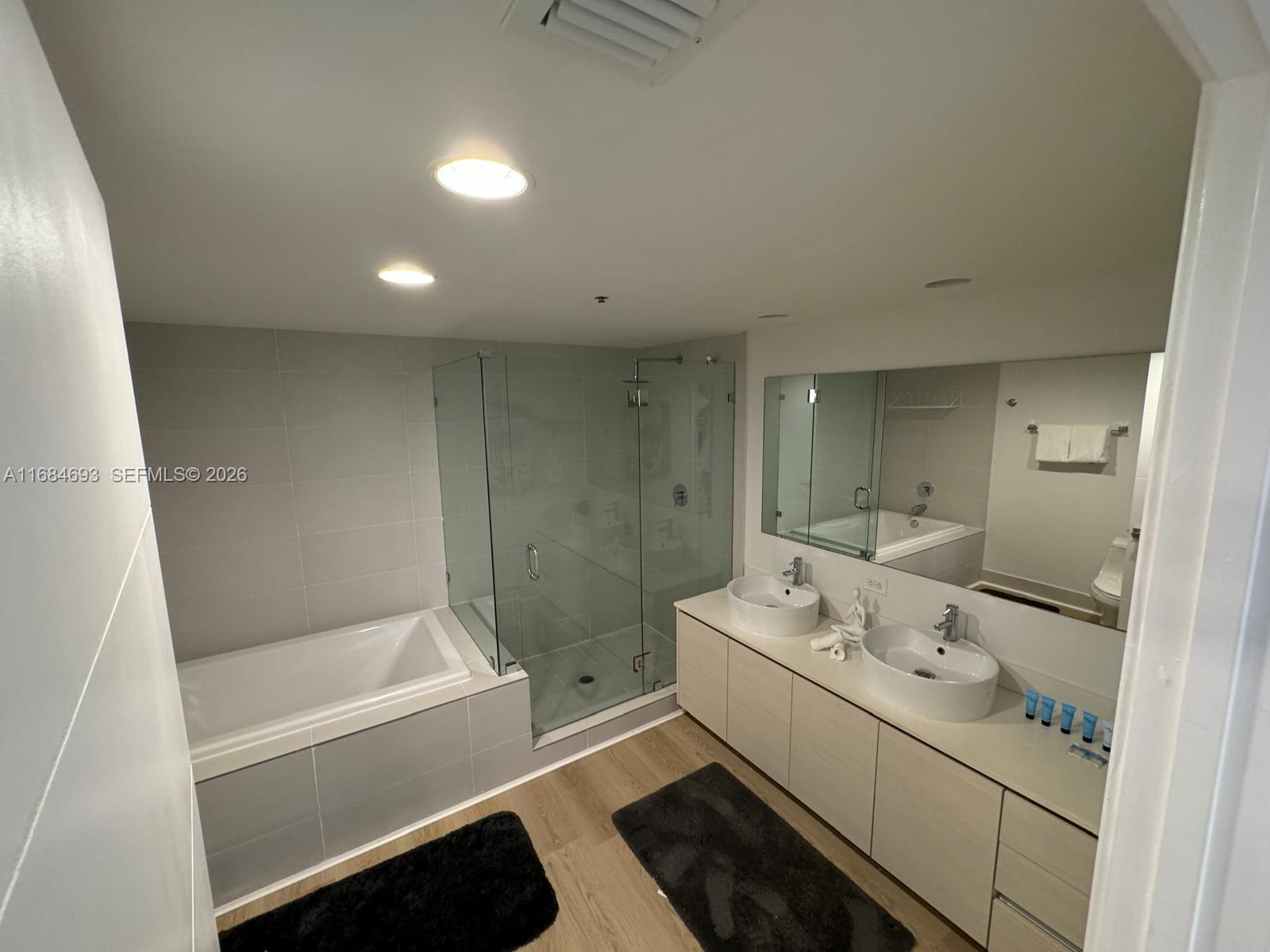 BEACHWALK CONDOMINIUM - Residential