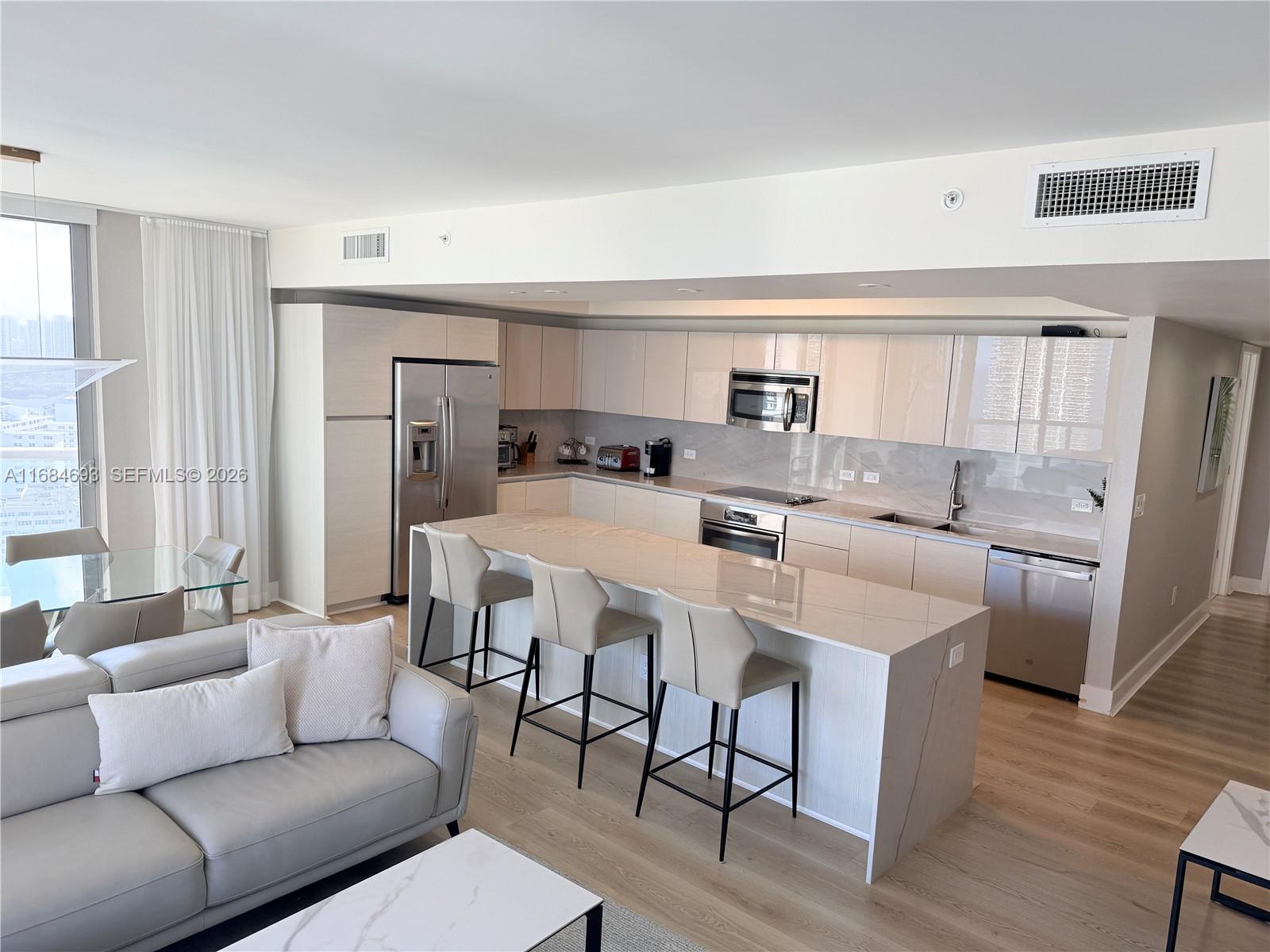 BEACHWALK CONDOMINIUM - Residential