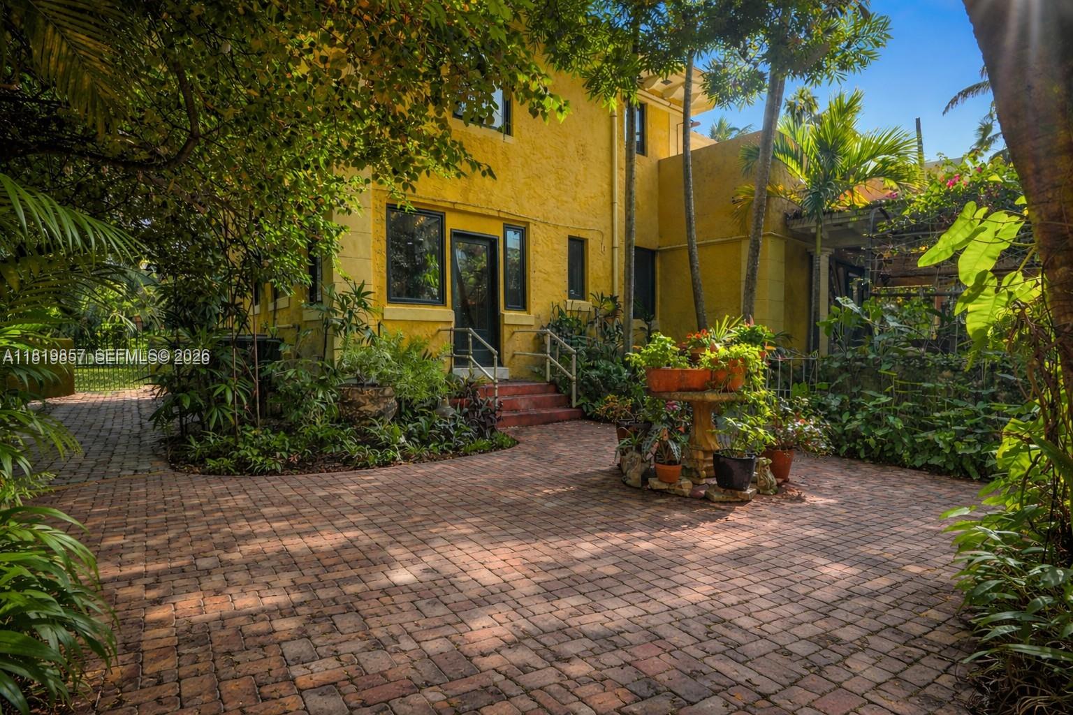 AMD PLAT OF SUNSET LAKE S - Residential