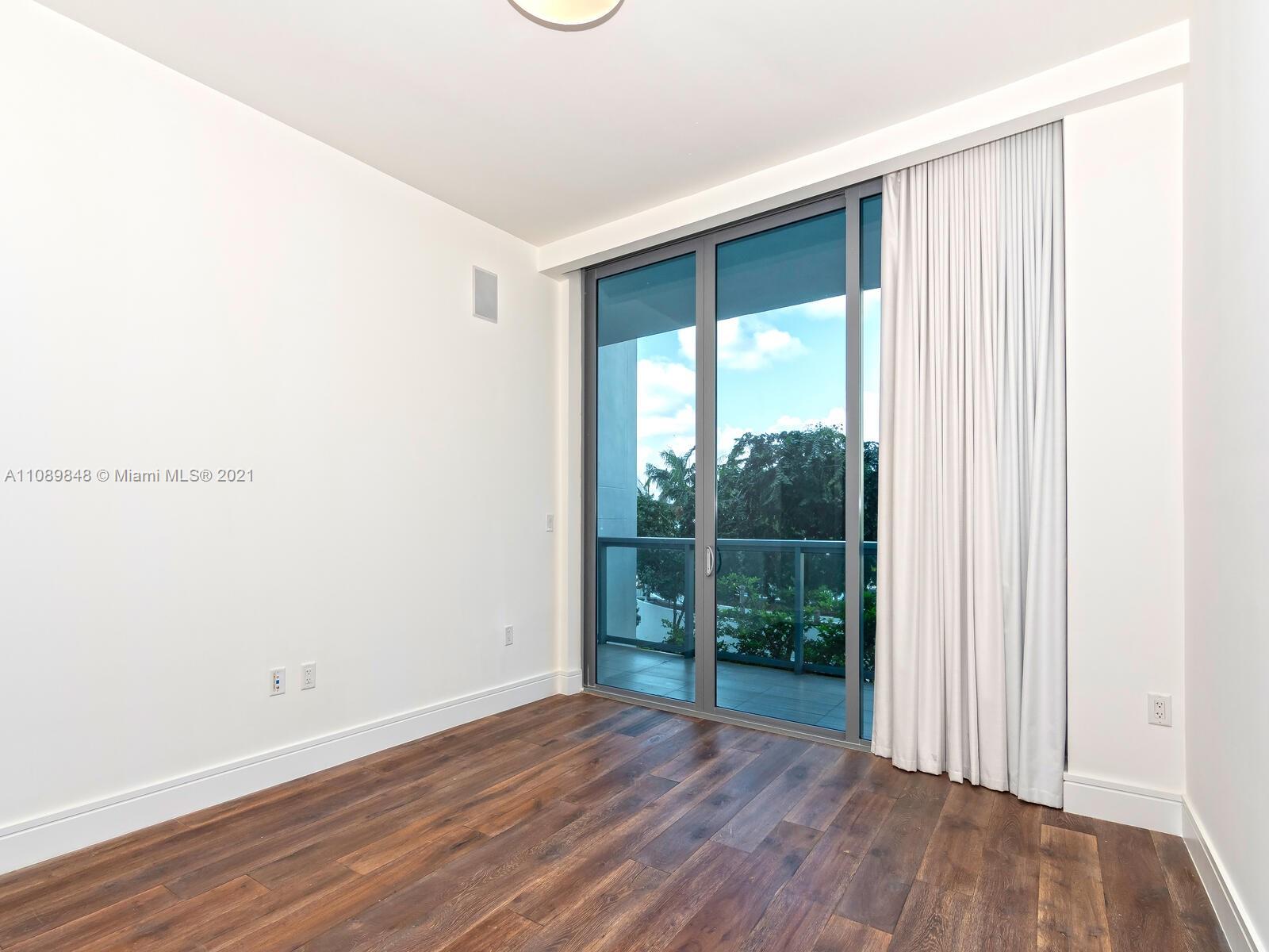 ECHO CONDO - Residential