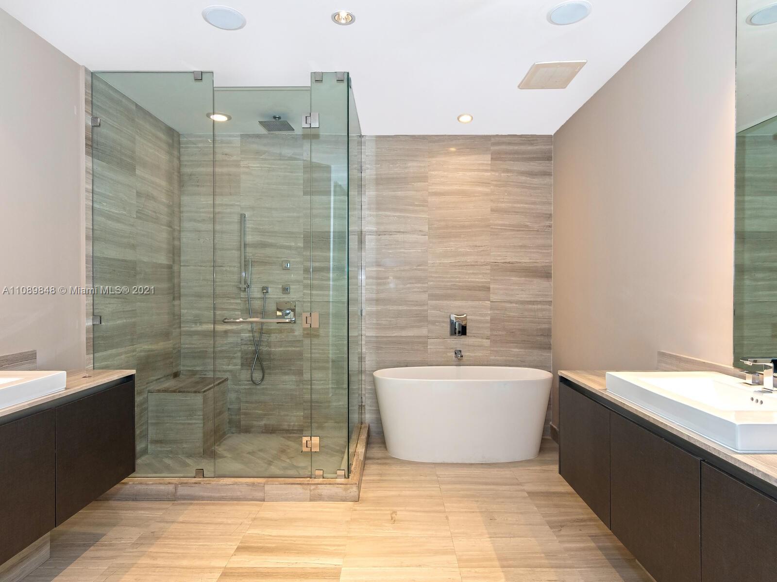 ECHO CONDO - Residential