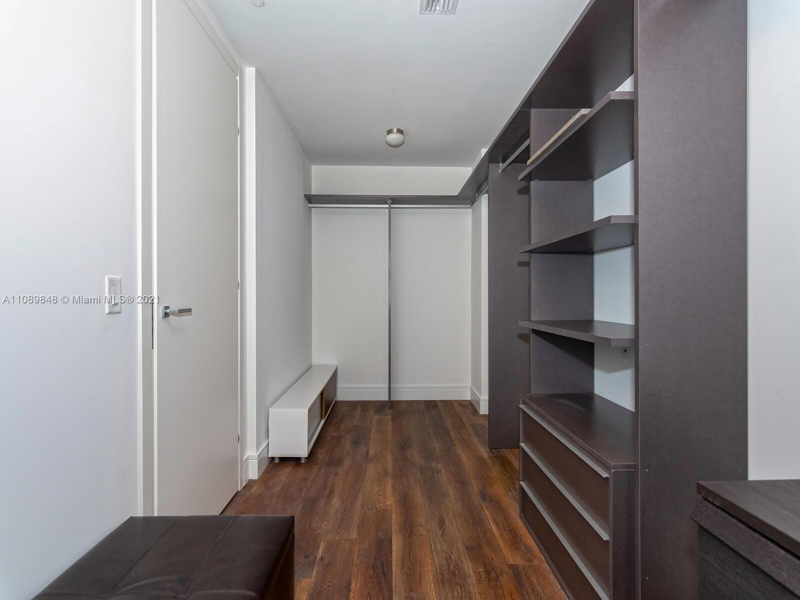 ECHO CONDO - Residential