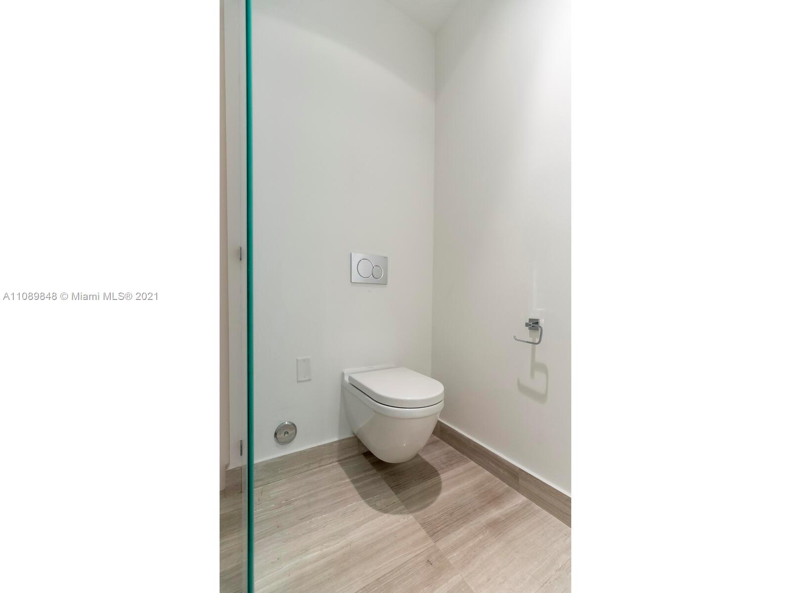 ECHO CONDO - Residential