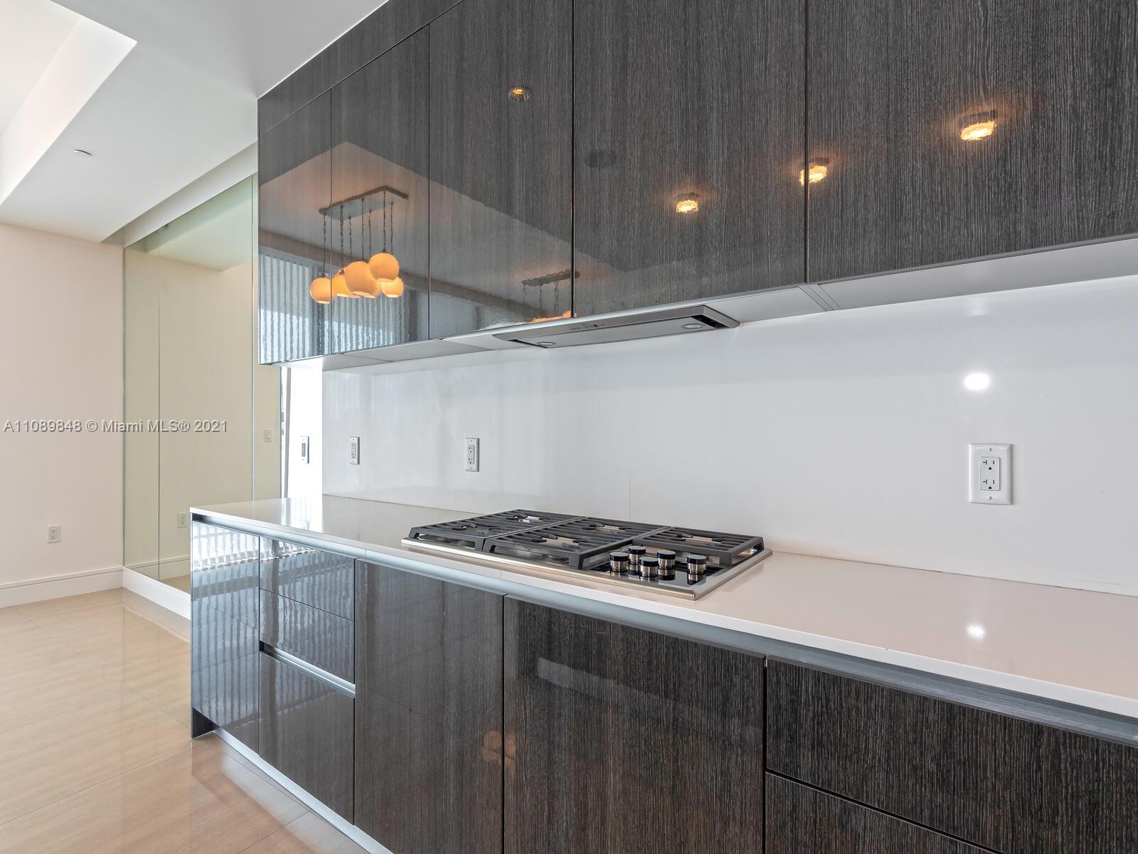 ECHO CONDO - Residential