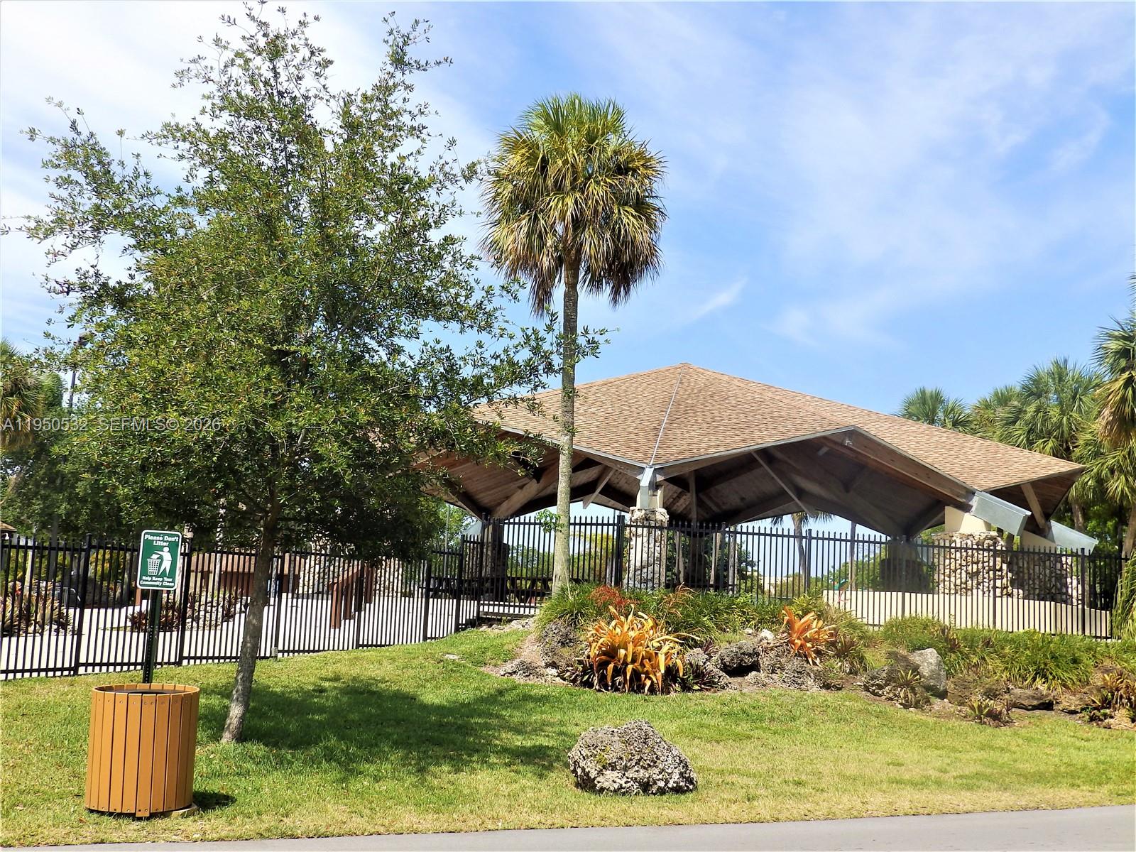 SNAPPER VILLAGE - Residential