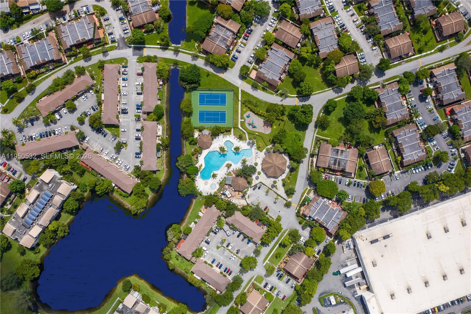 SNAPPER VILLAGE - Residential