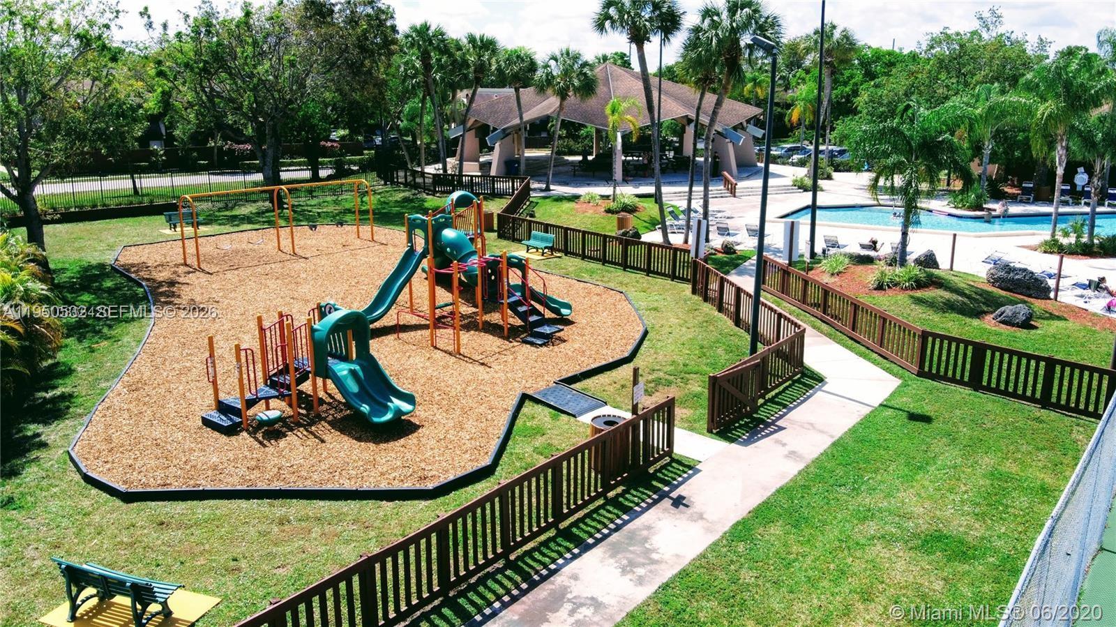 SNAPPER VILLAGE - Residential