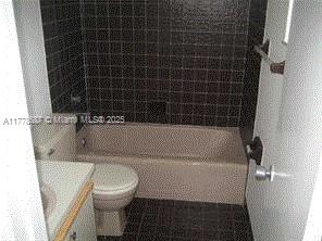 WOODSCAPE TOWNHOMES - Residential Lease