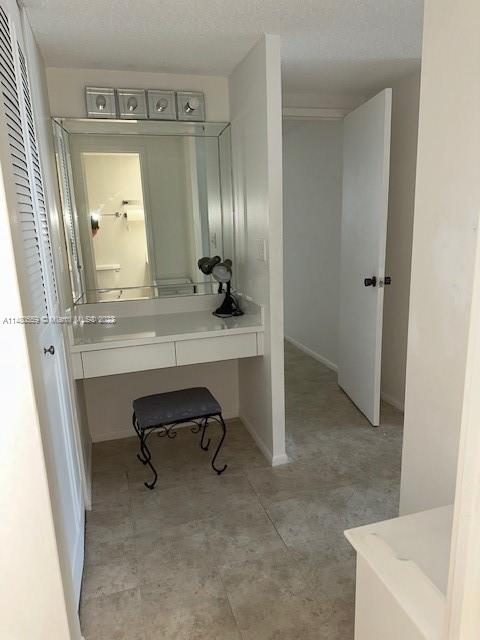 WINSTON TOWERS 200 - Residential Lease