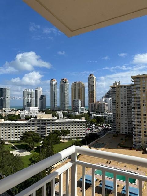 WINSTON TOWERS 200 - Residential Lease