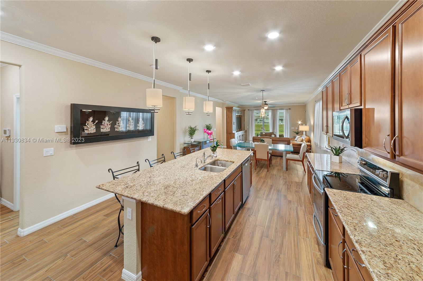 PARKVIEW AT HILLCREST - Residential