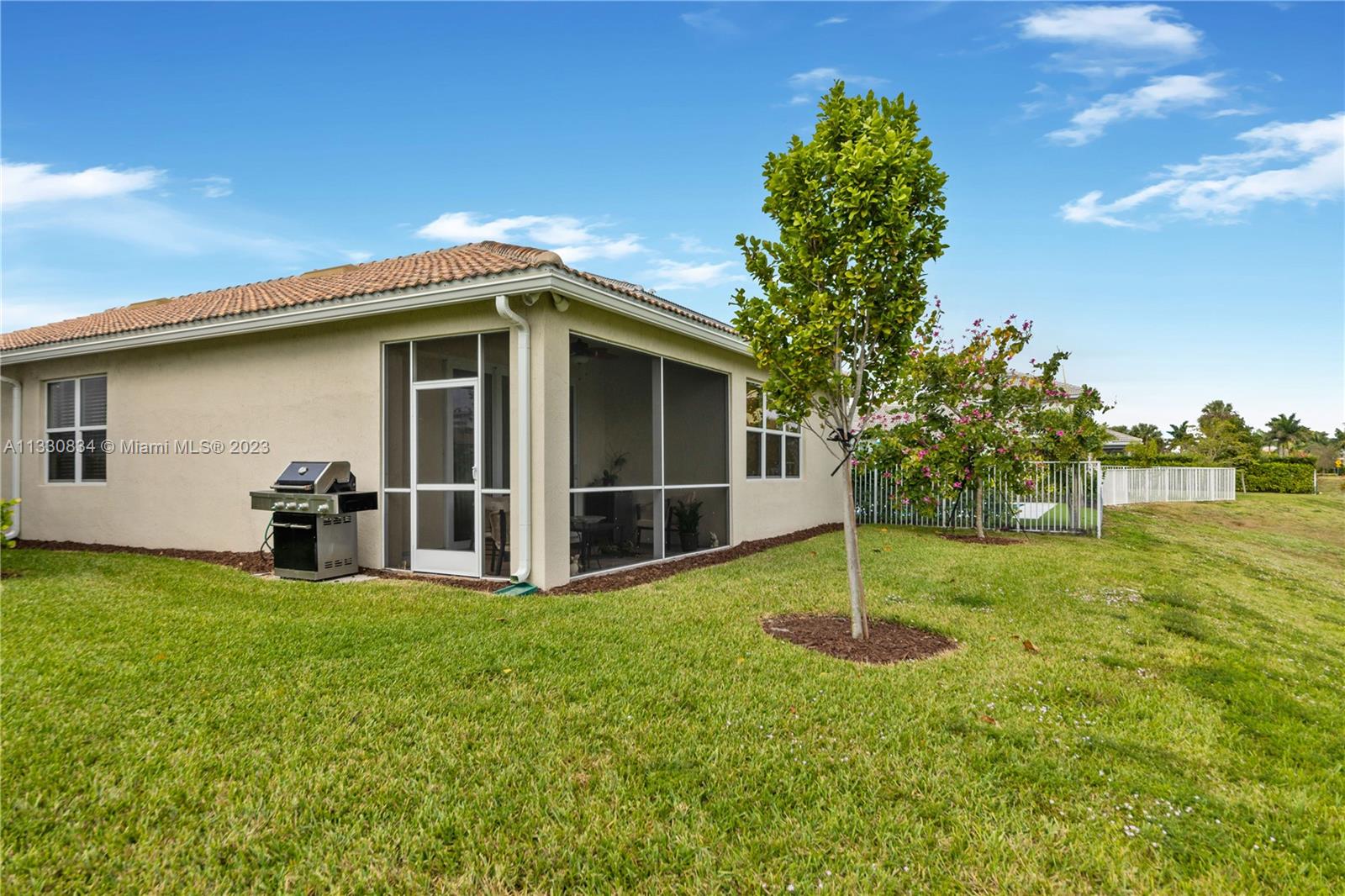 PARKVIEW AT HILLCREST - Residential