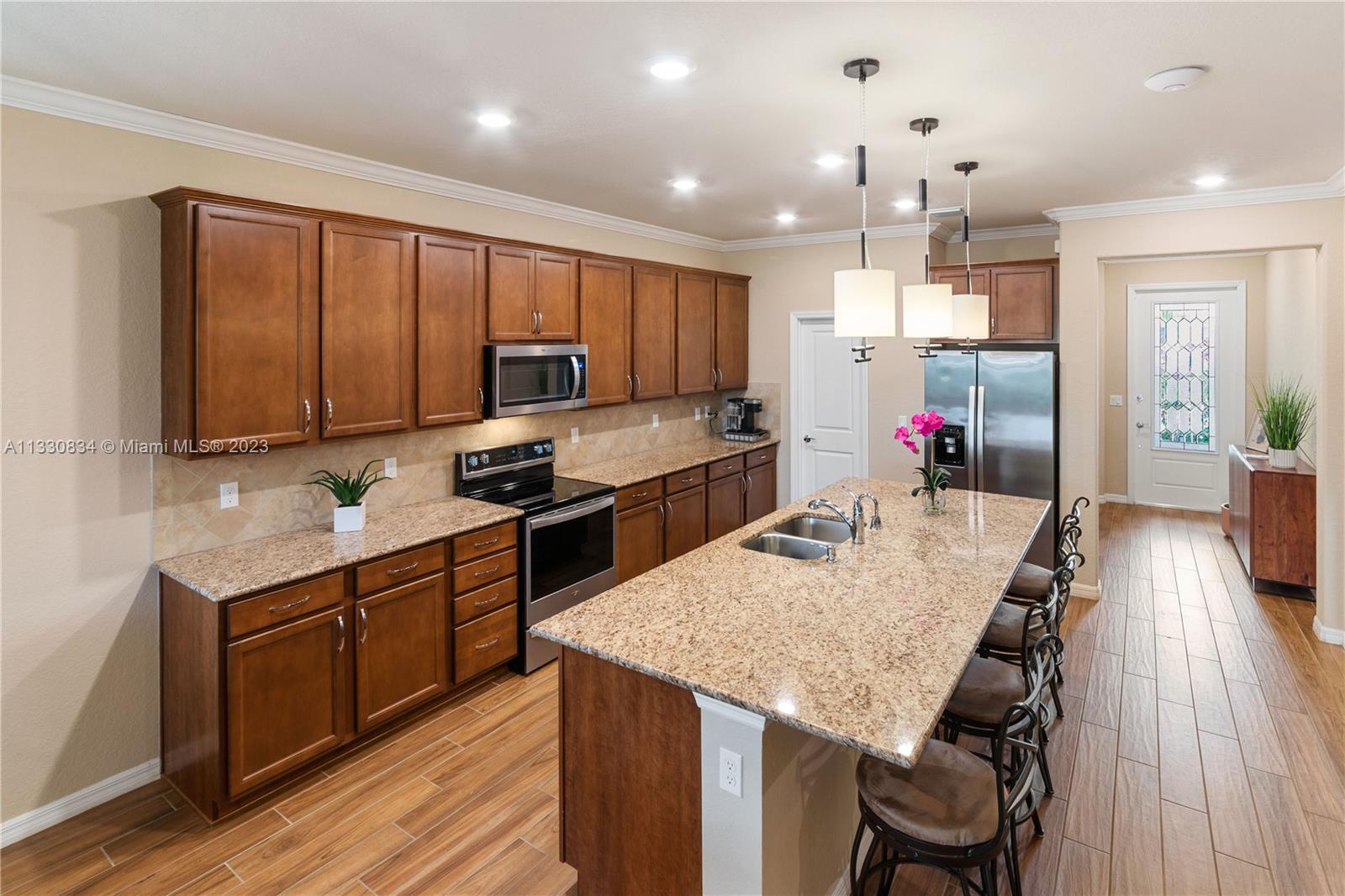 PARKVIEW AT HILLCREST - Residential