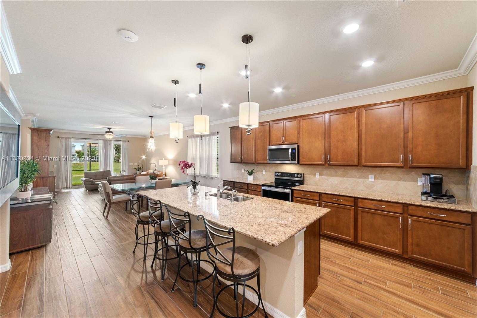 PARKVIEW AT HILLCREST - Residential