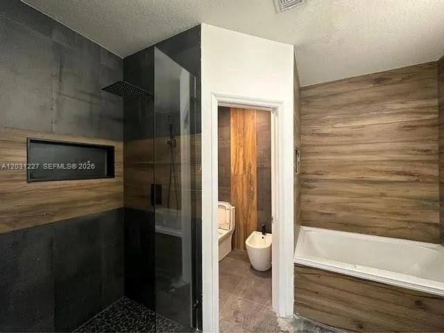 DORAL ISLES NORTH SEC TWO - Residential