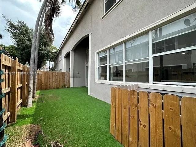 DORAL ISLES NORTH SEC TWO - Residential