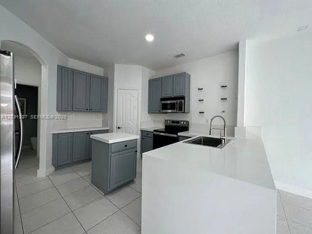DORAL ISLES NORTH SEC TWO - Residential