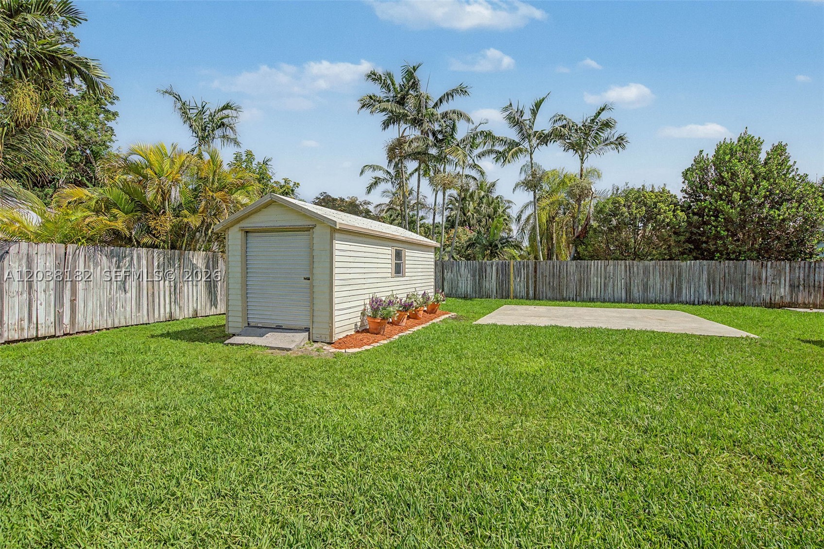 Charlotte Ests - Residential